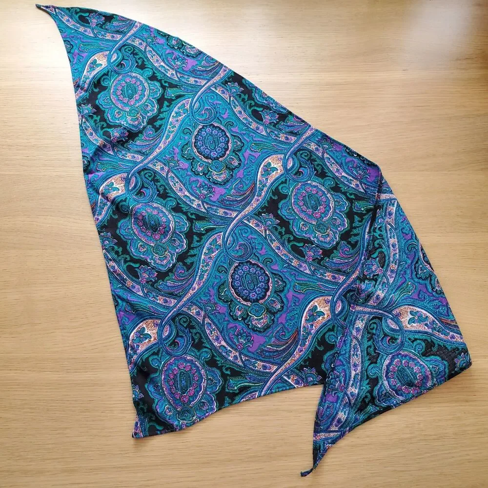 Vintage 80s turquoise